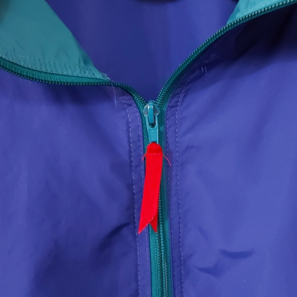 Vintage windbreaker light jacket - Picture 4 of 8